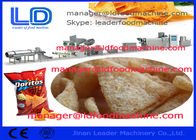 फ्राइड स्क्वायर Doritos मकई चिप्स बनाने की मशीन, 220kg / एच Extruded नाश्ता मशीनरी